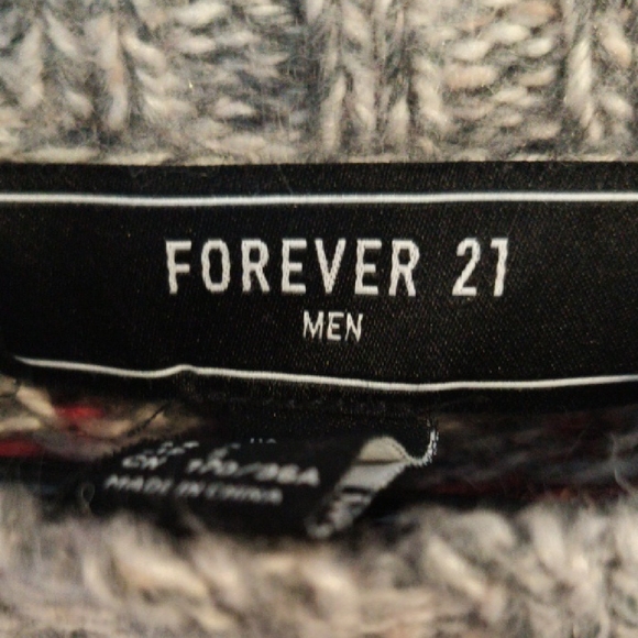 Forever 21 Mens Multicolor Fair Isle Sweater - Succession Style - Size S - Picture 3 of 5